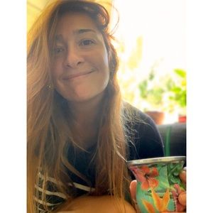 Meet your Posher, María